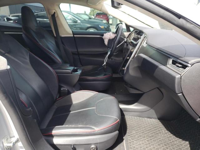 Photo 5 from auction – 2013 TESLA MODEL S with VIN 5YJSA1CP6DFP11777