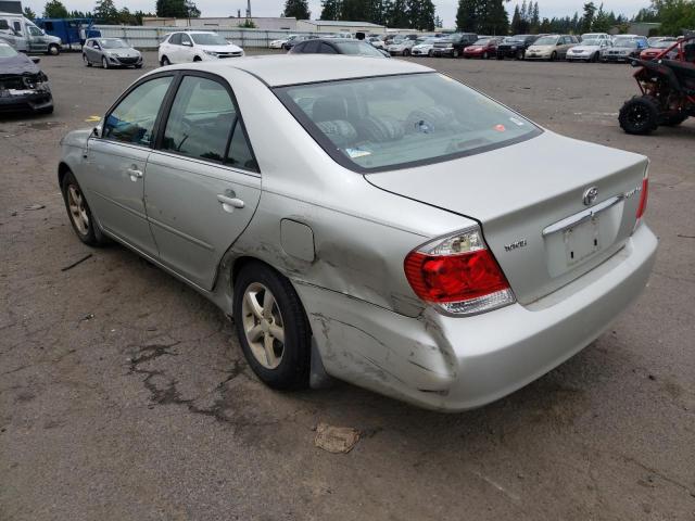 Photo 3 from auction – 2005 TOYOTA CAMRY LE with VIN JTDBE32K453026181