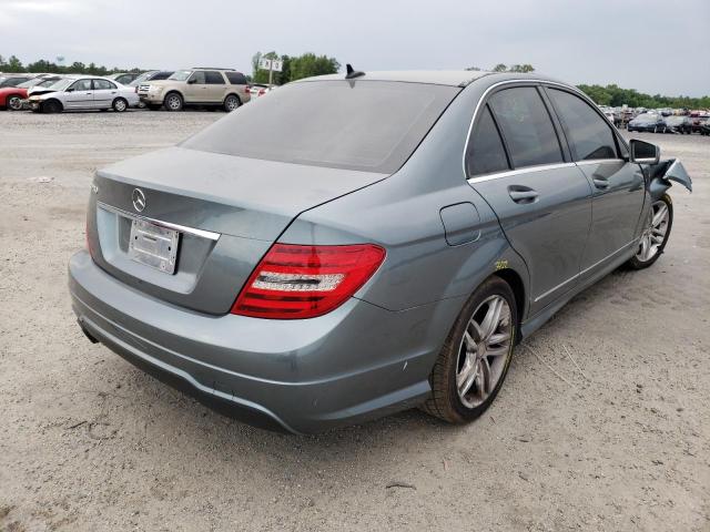 Photo 4 from auction – 2012 MERCEDES-BENZ C250 with VIN WDDGF4HB1CA603697