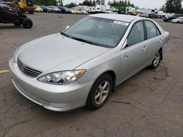 Photo 2 from auction – 2005 TOYOTA CAMRY LE with VIN JTDBE32K453026181
