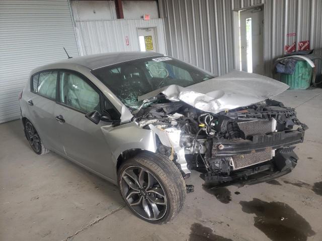 KIA FORTE SX 2016 with VIN KNAFZ5A35G5499376 - Photo from auction