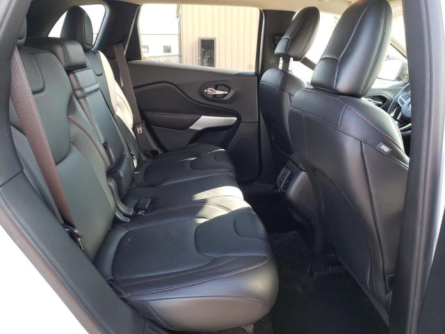 Photo 6 from auction – 2017 JEEP CHEROKEE T with VIN 1C4PJMBB4HD213555