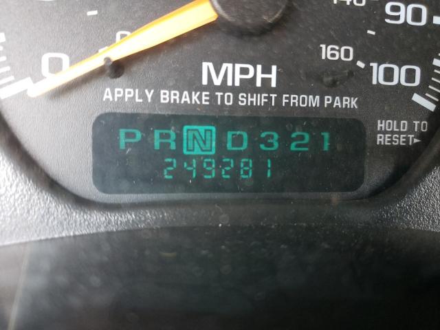 Photo 8 from auction – 2002 CHEVROLET SILVERADO with VIN 1GCEC14V72Z141560