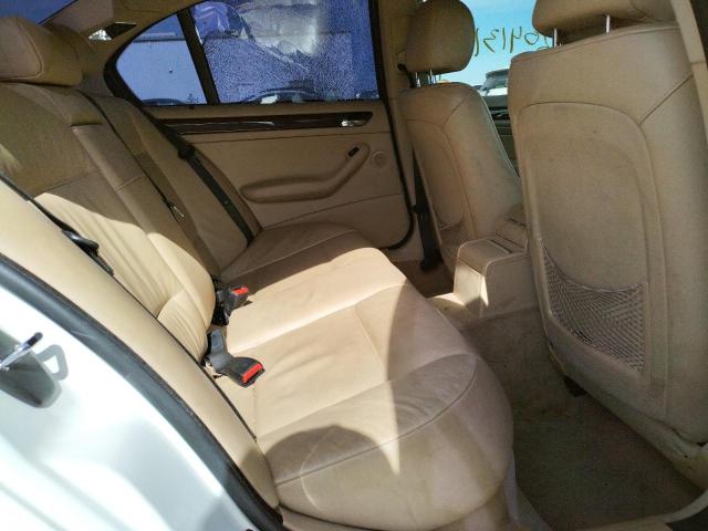 Photo 6 from auction – 2005 BMW 325 I with VIN WBAEV33405KX10175