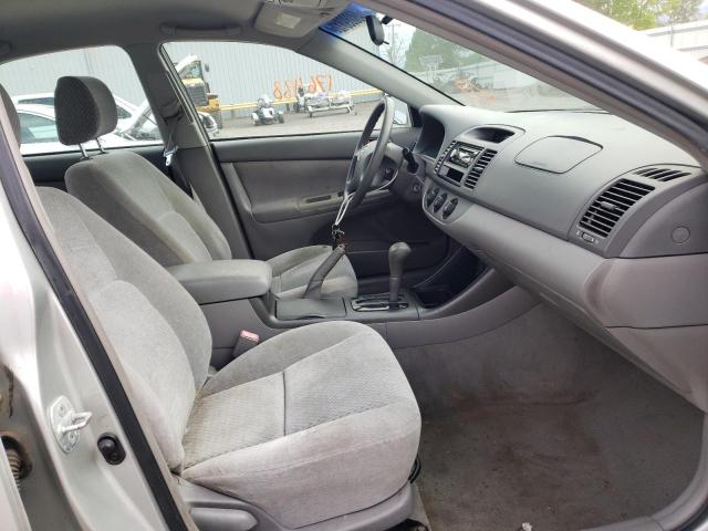 Photo 5 from auction – 2003 TOYOTA CAMRY LE with VIN 4T1BE32K93U706287