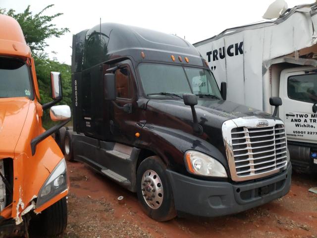 FREIGHTLINER CASCADIA 1 2013 with VIN 1FUJGLDR4DLBV3863 - Photo from auction