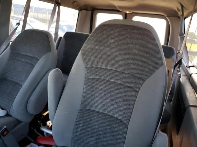Photo 6 from auction – 2000 FORD ECONOLINE with VIN 1FMNE31SXYHA58490