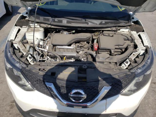Photo 7 from auction – 2017 NISSAN ROGUE with VIN JN1BJ1CP3HW033123