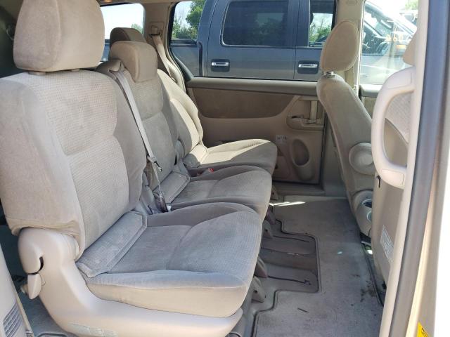 Photo 6 from auction – 2010 TOYOTA SIENNA CE with VIN 5TDKK4CC1AS309717