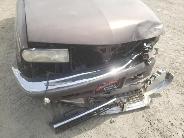 Photo 9 from auction – 1998 CHEVROLET BLAZER with VIN 1GNDT13W7W2278283