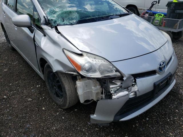 Photo 9 from auction – 2014 TOYOTA PRIUS V with VIN JTDKN3DU5D5595087