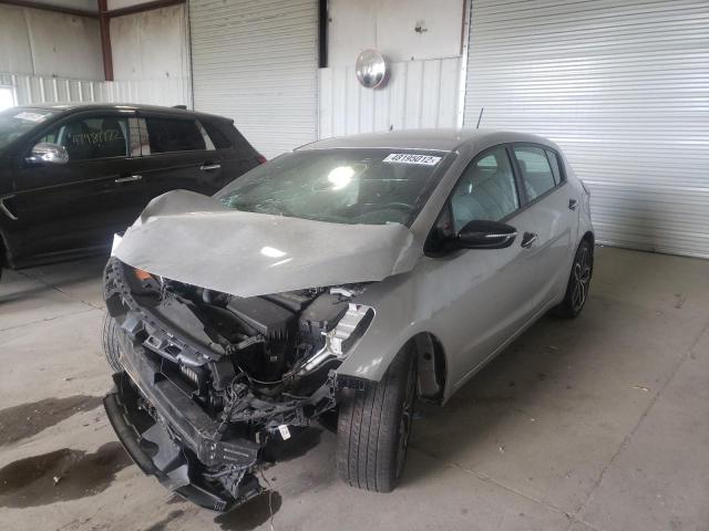 Photo 2 from auction – 2016 KIA FORTE SX with VIN KNAFZ5A35G5499376
