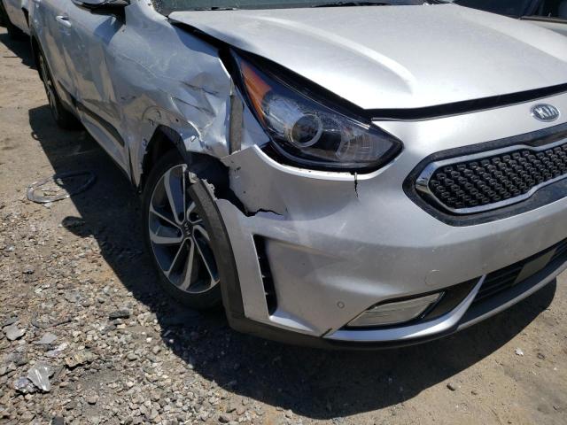 Photo 9 from auction – 2018 KIA NIRO TOURI with VIN KNDCE3LC4J5124380