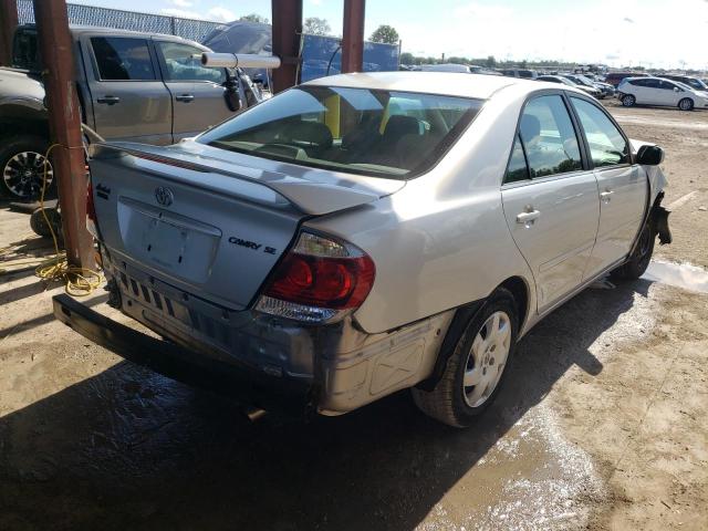 Photo 4 from auction – 2005 TOYOTA CAMRY LE with VIN 4T1BE32K15U975869
