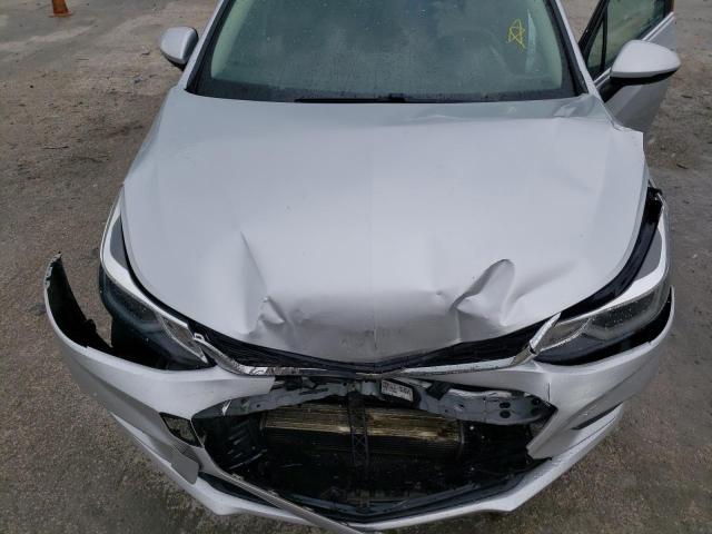 Photo 7 from auction – 2017 CHEVROLET CRUZE LT with VIN 1G1BE5SM1H7239463