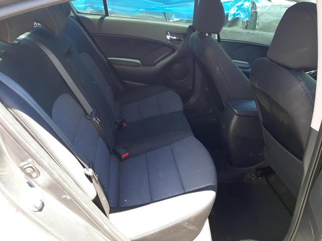Photo 6 from auction – 2016 KIA FORTE LX with VIN KNAFX4A67G5593768