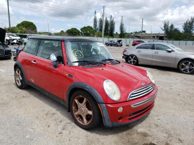 MINI COOPER 2005 with VIN WMWRC33425TJ66330 - Photo from auction