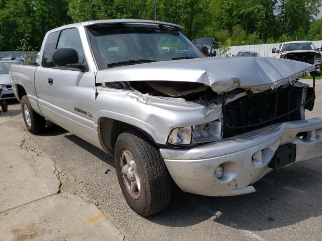DODGE RAM 1500 2001 with VIN 3B7HC13Z01M551957 - Photo from auction