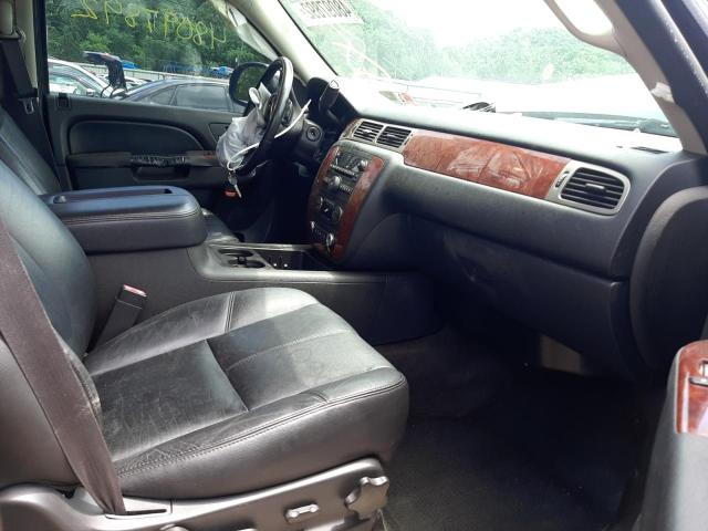 Photo 5 from auction – 2013 CHEVROLET AVALANCHE with VIN 3GNTKFE77DG202083