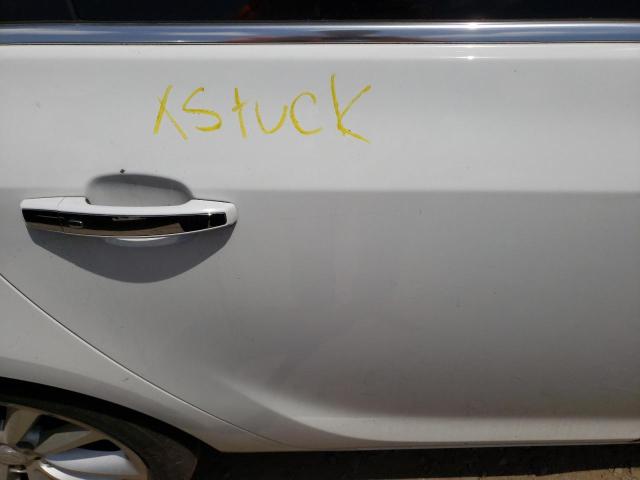Foto 6 de la subasta – 2013 BUICK VERANO con VIN 1G4PS5SK7D4165221