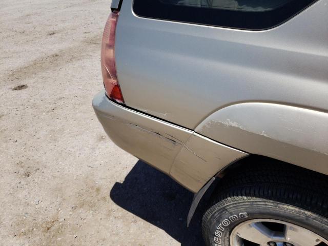 Photo 9 from auction – 2004 TOYOTA 4RUNNER SR with VIN JTEZU14R248015953