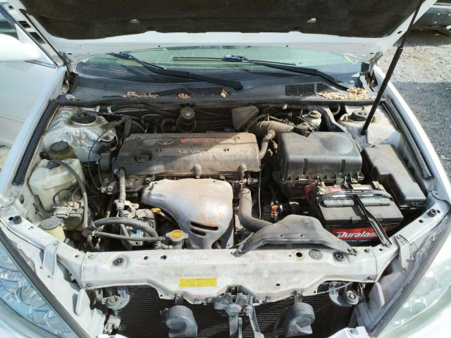 Photo 7 from auction – 2005 TOYOTA CAMRY LE with VIN 4T1BE32K85U537821