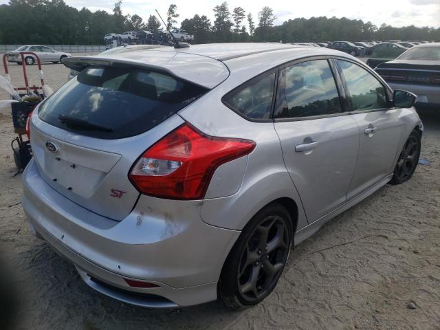Photo 4 from auction – 2014 FORD FOCUS ST with VIN 1FADP3L92EL227937