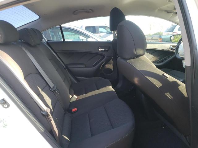 Photo 6 from auction – 2016 KIA FORTE LX with VIN KNAFK4A64G5588882