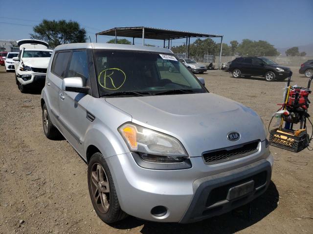 KIA SOUL + 2011 with VIN KNDJT2A27B7717786 - Photo from auction