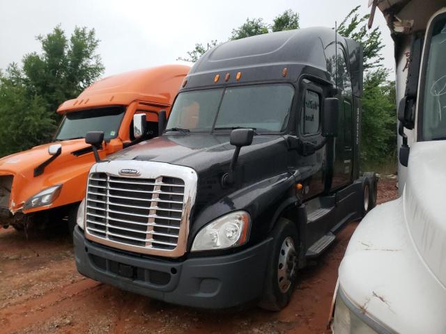 Photo 2 from auction – 2013 FREIGHTLINER CASCADIA 1 with VIN 1FUJGLDR4DLBV3863