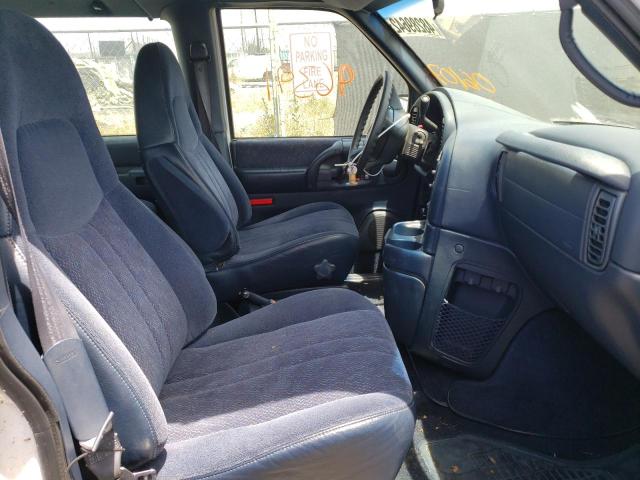 Photo 5 from auction – 2000 CHEVROLET ASTRO with VIN 1GNDM19W0YB183202