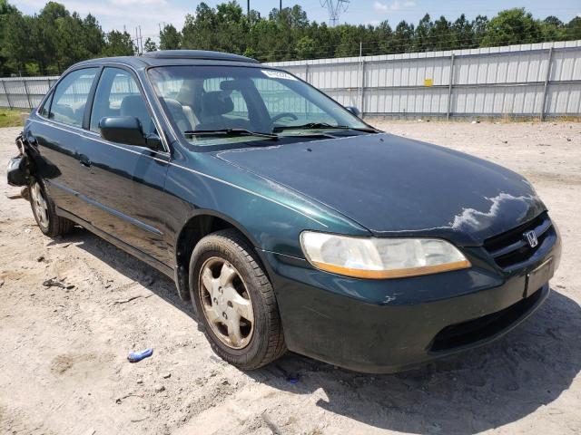 HONDA ACCORD 2000 with VIN 1HGCG5658YA133296 - Photo from auction