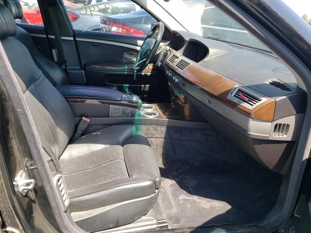 Photo 5 from auction – 2007 BMW 750 with VIN WBAHN83527DT66181