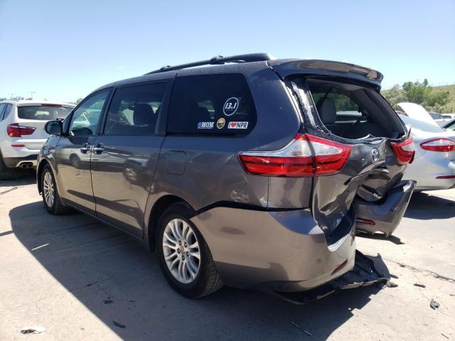 Photo 3 from auction – 2015 TOYOTA SIENNA XLE with VIN 5TDYK3DC6FS580959
