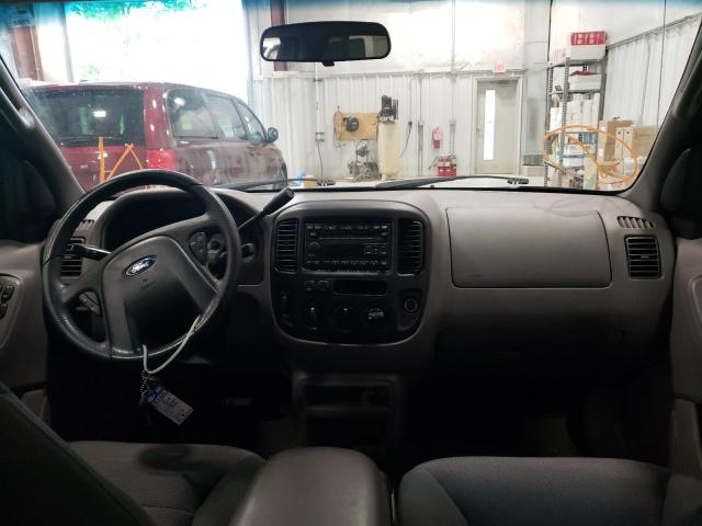 Photo 9 from auction – 2001 FORD ESCAPE XLT with VIN 1FMYU04141KC39501