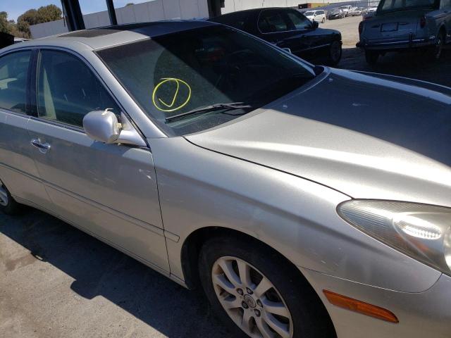 Photo 9 from auction – 2002 LEXUS ES 300 with VIN JTHBF30G620047198