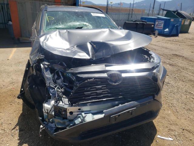 Photo 9 from auction – 2021 TOYOTA RAV4 LE with VIN 2T3F1RFV4MC169309