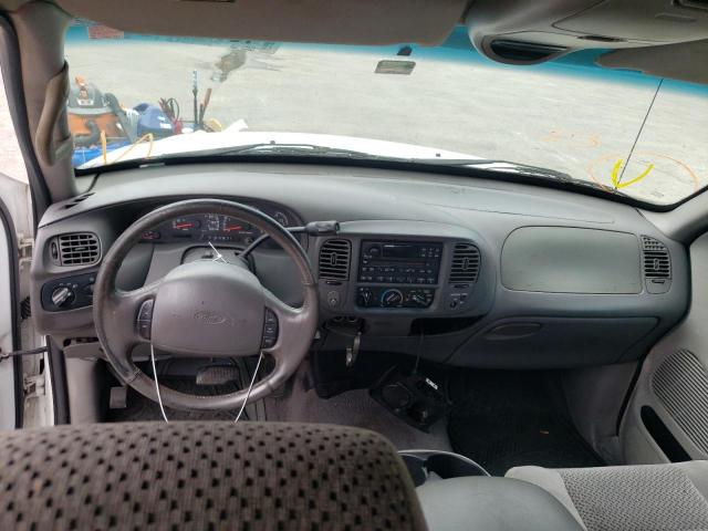 Photo 9 from auction – 2002 FORD F150 with VIN 2FTRX172X2CA23846