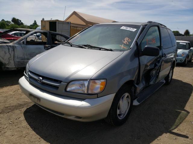 Photo 2 from auction – 1998 TOYOTA SIENNA LE with VIN 4T3ZF13C5WU031122