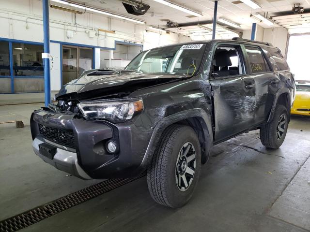 Photo 2 from auction – 2019 TOYOTA 4RUNNER with VIN JTEBU5JR3K5694403