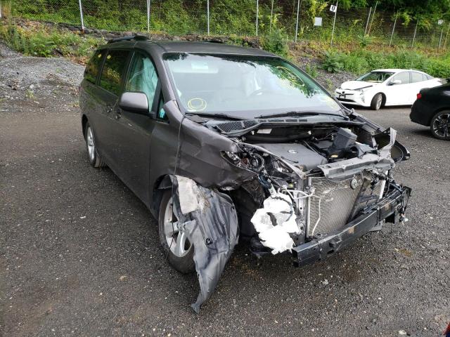 Photo 1 from auction – 2016 TOYOTA SIENNA LE with VIN 5TDKK3DCXGS703072