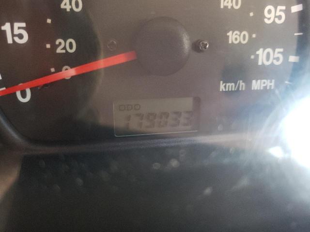 Photo 8 from auction – 2001 CHEVROLET TRACKER with VIN 2CNBJ734516948248