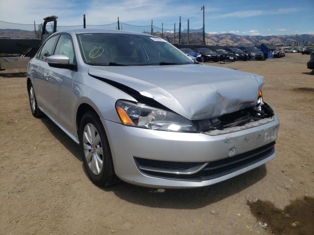 VOLKSWAGEN PASSAT S 2015 with VIN 1VWAT7A36FC065341 - Photo from auction