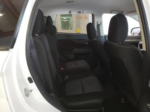 Photo 6 from auction – 2017 MITSUBISHI OUTLANDER with VIN JA4AZ3A30HZ026474