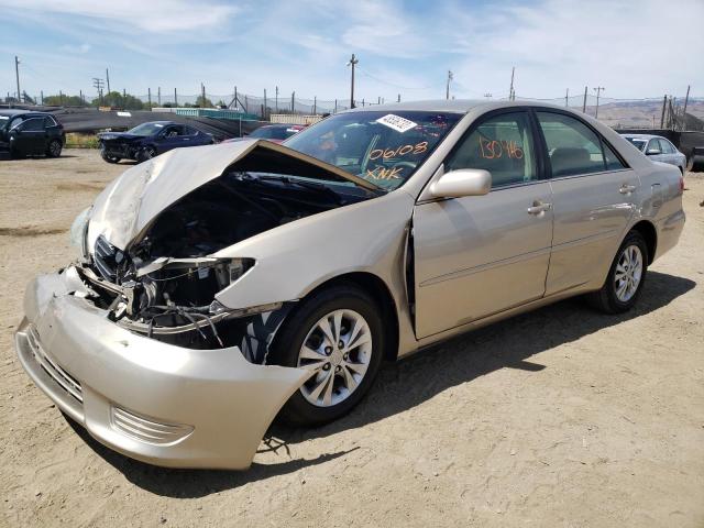 Photo 2 from auction – 2005 TOYOTA CAMRY LE with VIN 4T1BF30KX5U096239
