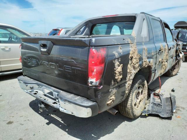Photo 4 from auction – 2004 CHEVROLET AVALANCHE with VIN 3GNEC12T54G333992
