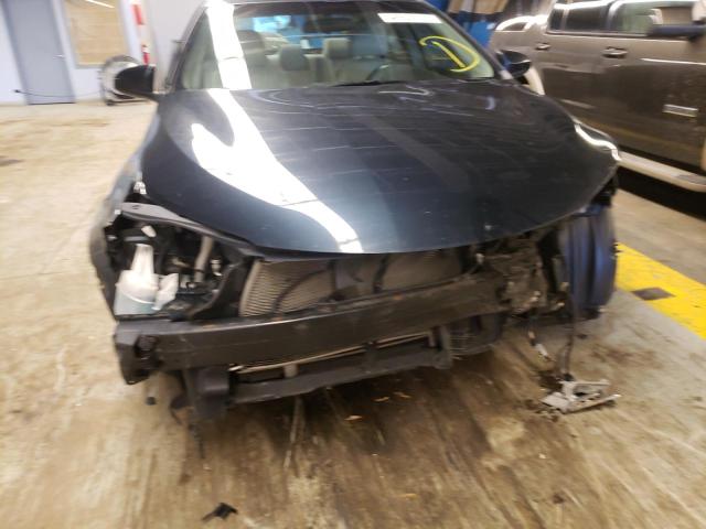 Photo 9 from auction – 2017 TOYOTA CAMRY LE with VIN 4T1BF1FK4HU797049