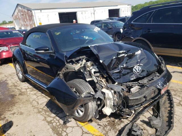 VOLKSWAGEN BEETLE S/S 2016 with VIN 3VW517AT2GM806382 - Photo from auction