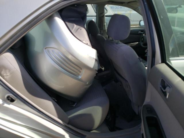 Photo 6 from auction – 2005 TOYOTA CAMRY LE with VIN 4T1BE30K75U603357