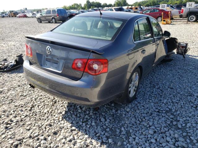 Photo 4 from auction – 2007 VOLKSWAGEN JETTA WOLF with VIN 3VWEF81KX7M075540